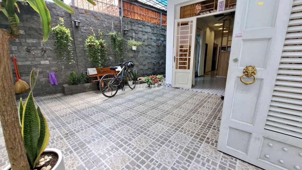 VILLA MINI THƠ MỘNG,DIỆN TÍCH RỘNG 75M2 GIÁ CHỈ HƠN 5 TỶ