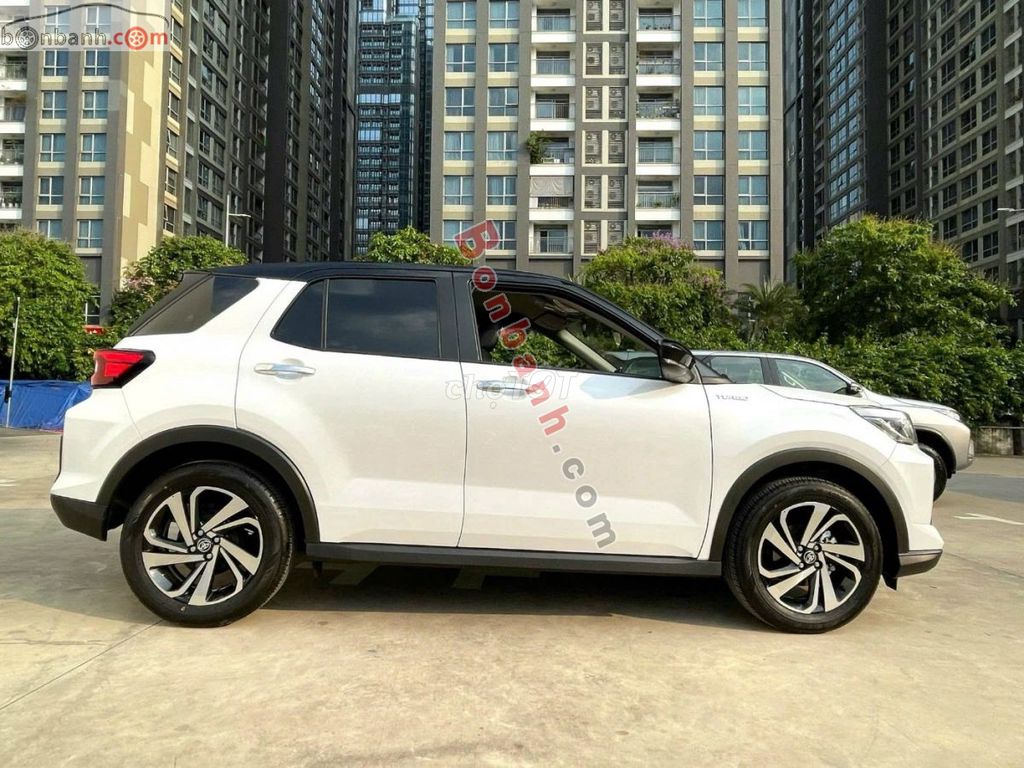 Toyota Raize 1.0 CVT. Mua bán Ô tô tại Thành phố Thủ Đức Tp Hồ Chí Minh được đăng bởi Duy anh hình 3