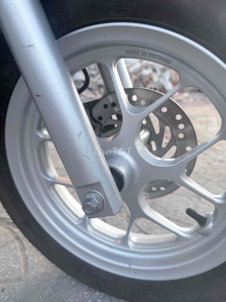 Honda Lead 2017 Trắng kem. Mua bán Xe máy tại Quận Ninh Kiều Cần Thơ được đăng bởi CHXM HƯNG 39  Bán Trả Góp hình 9