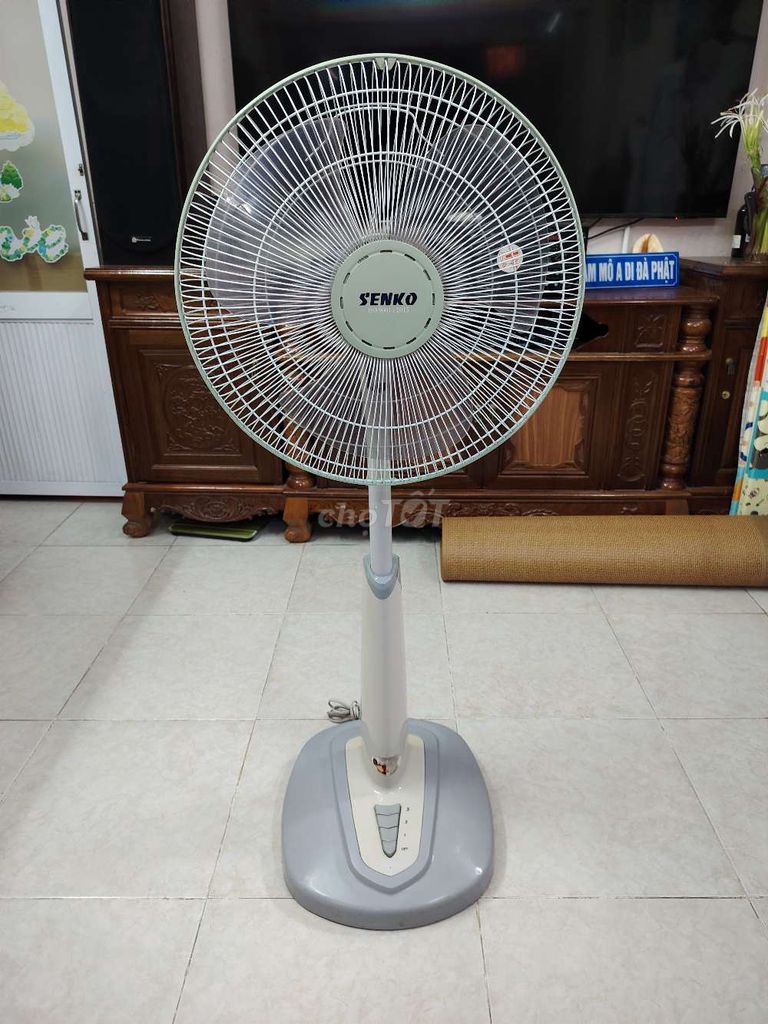 Quạt đứng Senko Xám trắng 3 tốc độ. Mua bán Quạt tại Quận Ba Đình Hà Nội được đăng bởi Nguyễn Đức đạt   hình 1