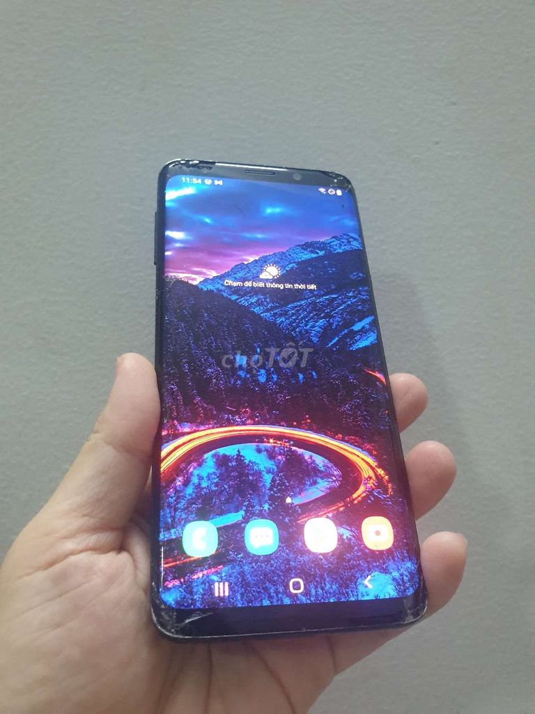 samsung S9 ram 4gb nhỏ gọn dễ bỏ túi. Mua bán Điện thoại tại Quận Bình Thạnh Tp Hồ Chí Minh được đăng bởi Điện thoại SAMPHONE hình 1