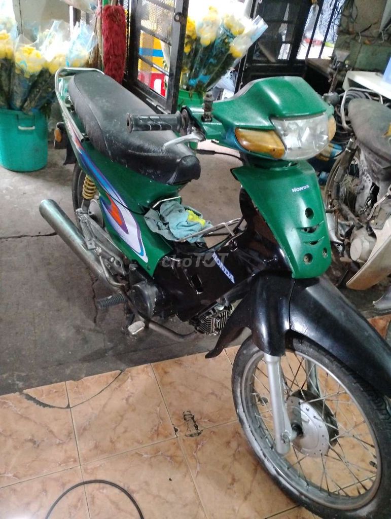 Wave 5 số, vô Honda