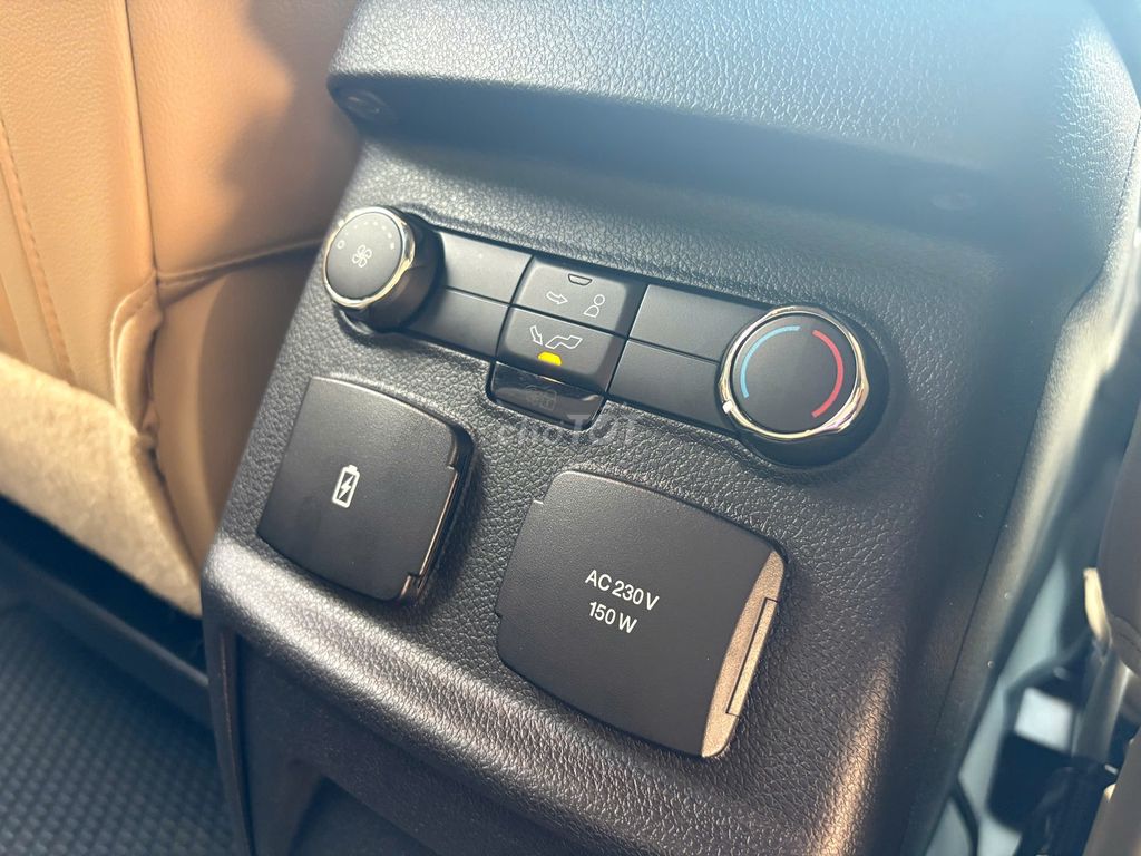 Gia đình bán Ford Explorer 2017 (Odo 29.000km). Mua bán Ô tô tại Thành phố Thủ Đức Tp Hồ Chí Minh được đăng bởi Trần Quốc Vũ hình 19