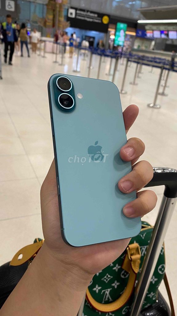 Apple iPhone 16 Plus 256GB Teal. Mua bán Điện thoại tại Quận 6 Tp Hồ Chí Minh được đăng bởi Tiến Nguyễn  hình 1