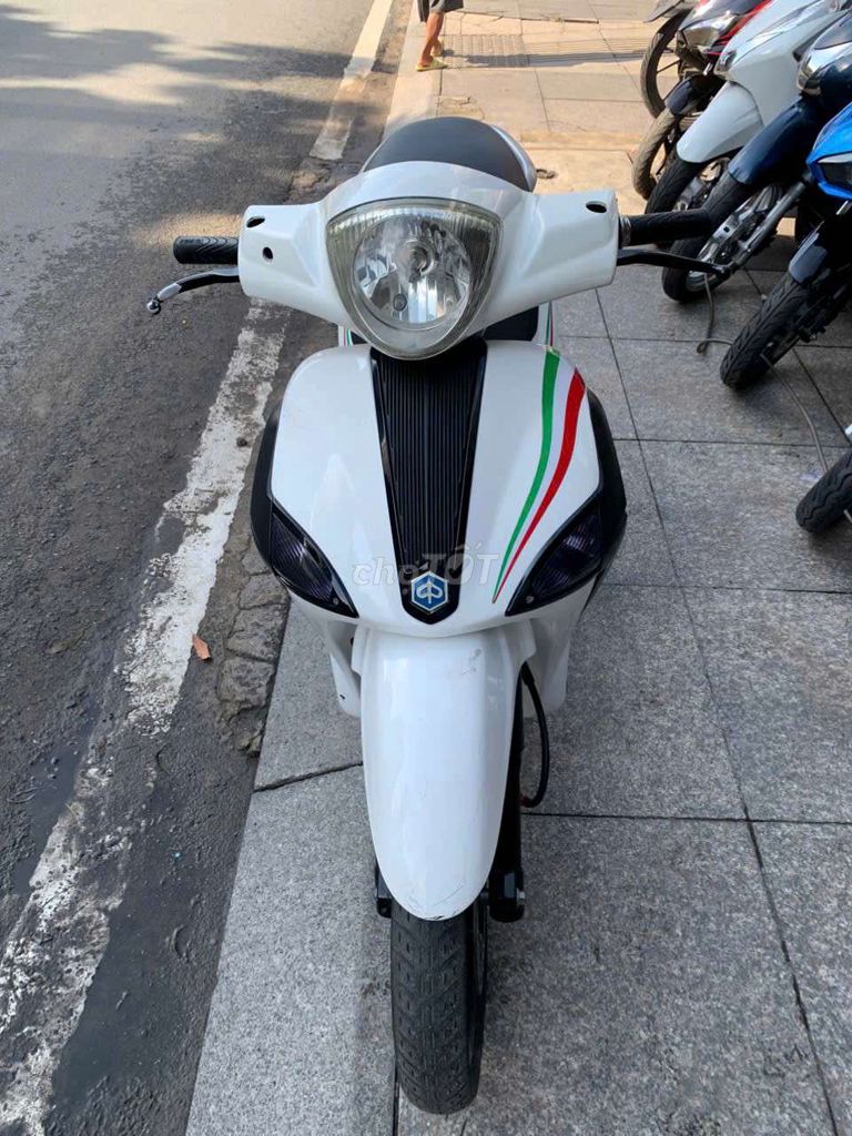 Piaggio Liberty 2012 mới 90% biển số 61. Mua bán Xe máy tại Quận Tân Phú Tp Hồ Chí Minh được đăng bởi Tuanduy hình 1