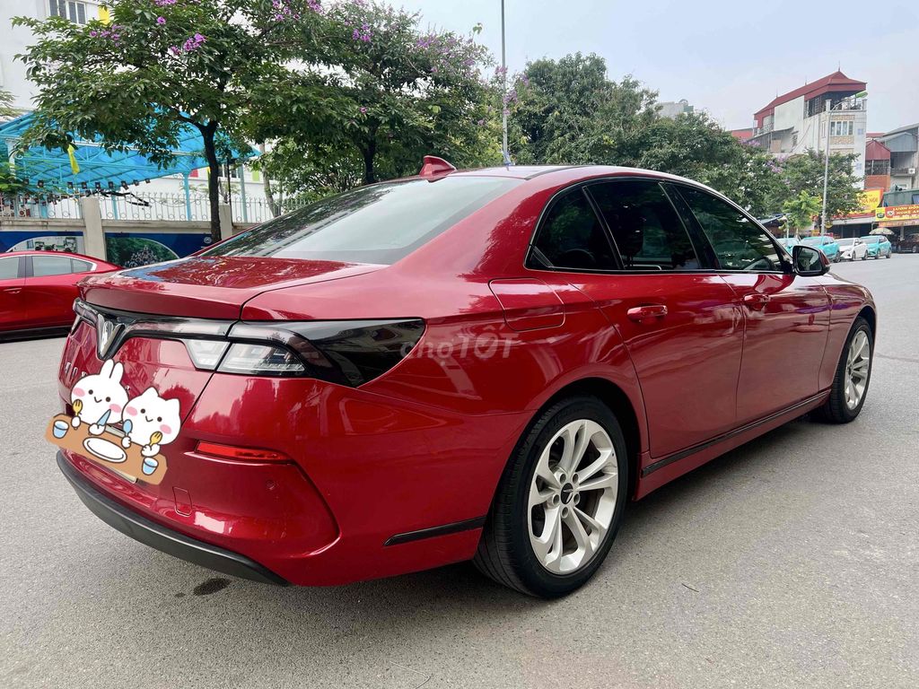 Vinfast Lux A 2021 photo 5