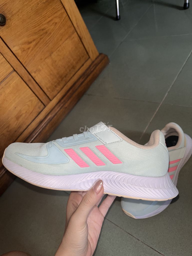 GIÀY ADIDAS CHÍNH HÃNG