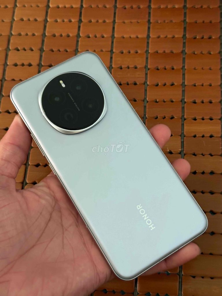 Honor Magic 7 ram 12/256 zin chuẩn cần bán. Mua bán Điện thoại tại Thành phố Thủ Dầu Một Bình Dương được đăng bởi Hoàng hải hình 1