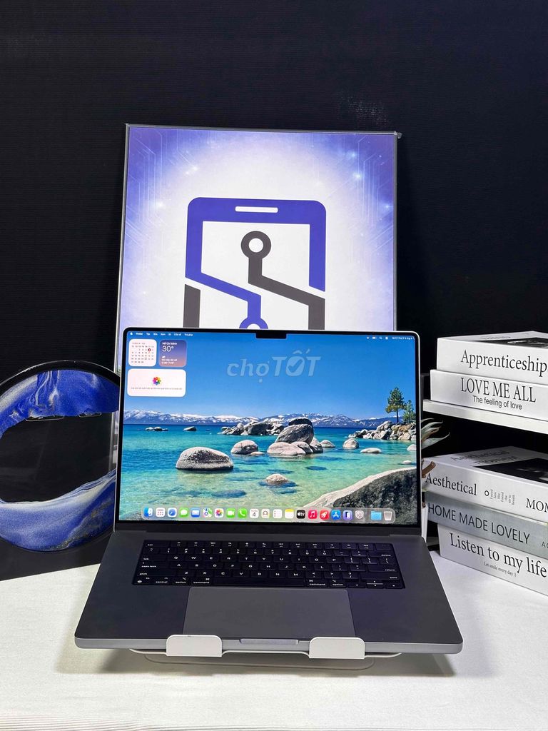 Macbook Pro 16 inch M2 Max 32GB/1TB bh hãng dài. Mua bán Laptop tại Quận Tân Bình Tp Hồ Chí Minh được đăng bởi Van Luc hình 1