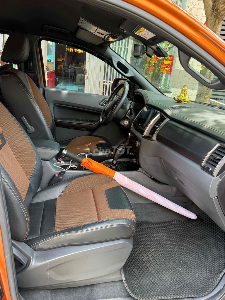 Ford Ranger 2018 Wildtrak 3.2 4x4 AT - 110000 km. Mua bán Ô tô tại Thành phố Biên Hòa Đồng Nai được đăng bởi Nguyễn Đăng hình 5