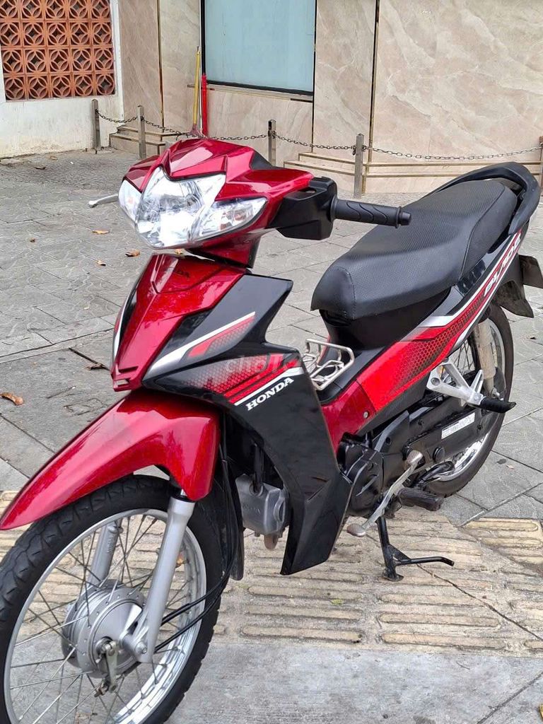 Honda Wave BLade . biển 43. Xe đẹp nguyên rin. Mua bán Xe máy tại Quận Hải Châu Đà Nẵng được đăng bởi Mua Bán Xe Cũ Có Góp Nợ xấu hình 2
