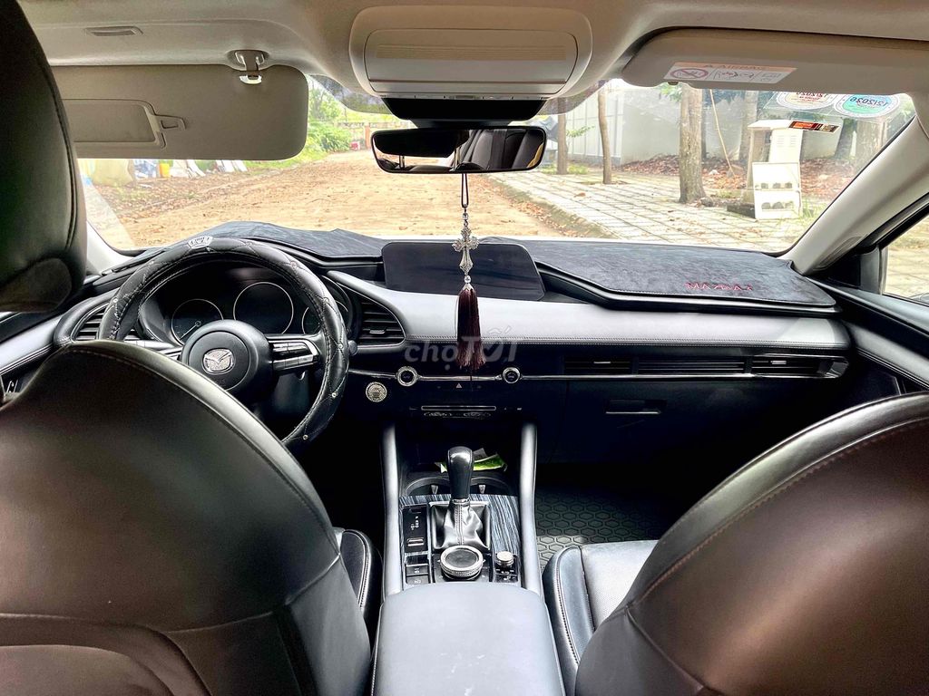 Mazda 3 2020 Trắng. Mua bán Ô tô tại Thành phố Thủ Dầu Một Bình Dương được đăng bởi Huỳnh Eli hình 5
