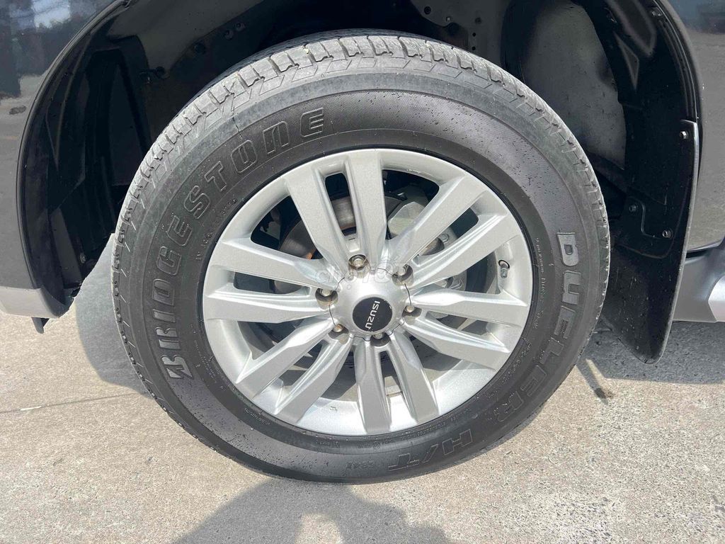 Isuzu Mu X 2018 1.9 4X2 AT - 88000 km. Mua bán Ô tô tại Quận Tân Phú Tp Hồ Chí Minh được đăng bởi phan khanh hình 19