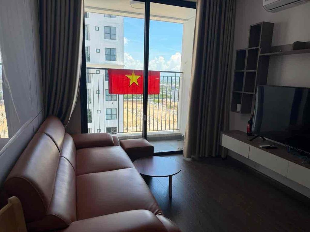 Căn goac F2 full nội thất cần cho thuê