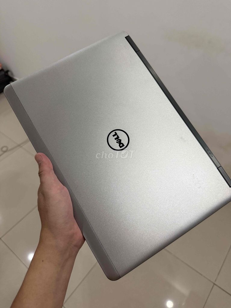 Dell Latitude E7440 Bạc Đã sử dụng Sạc. Mua bán Laptop tại Quận 7 Tp Hồ Chí Minh được đăng bởi Dũng Hà hình 1