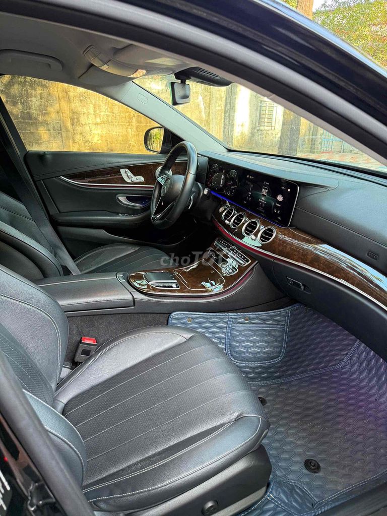 Mercedes Benz E Class 2021 E200 Exclusive Cá Nhân. Mua bán Ô tô tại Thành phố Thủ Đức Tp Hồ Chí Minh được đăng bởi Vũ Vũ hình 19