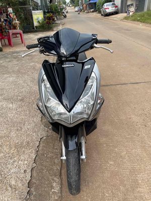 bán honda ab 2012. xe áo đẹp máy êm. Mua bán Xe máy tại Thành phố Buôn Ma Thuột Đắk Lắk được đăng bởi nguyễn đức biên