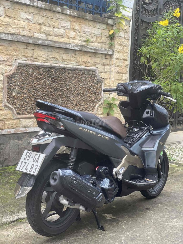 AB 125 4 Val 2024 ODO 6K Siêu Keng Biển TP C.Chủ. Mua bán Xe máy tại Quận Bình Thạnh Tp Hồ Chí Minh được đăng bởi Mai văn giang hình 6