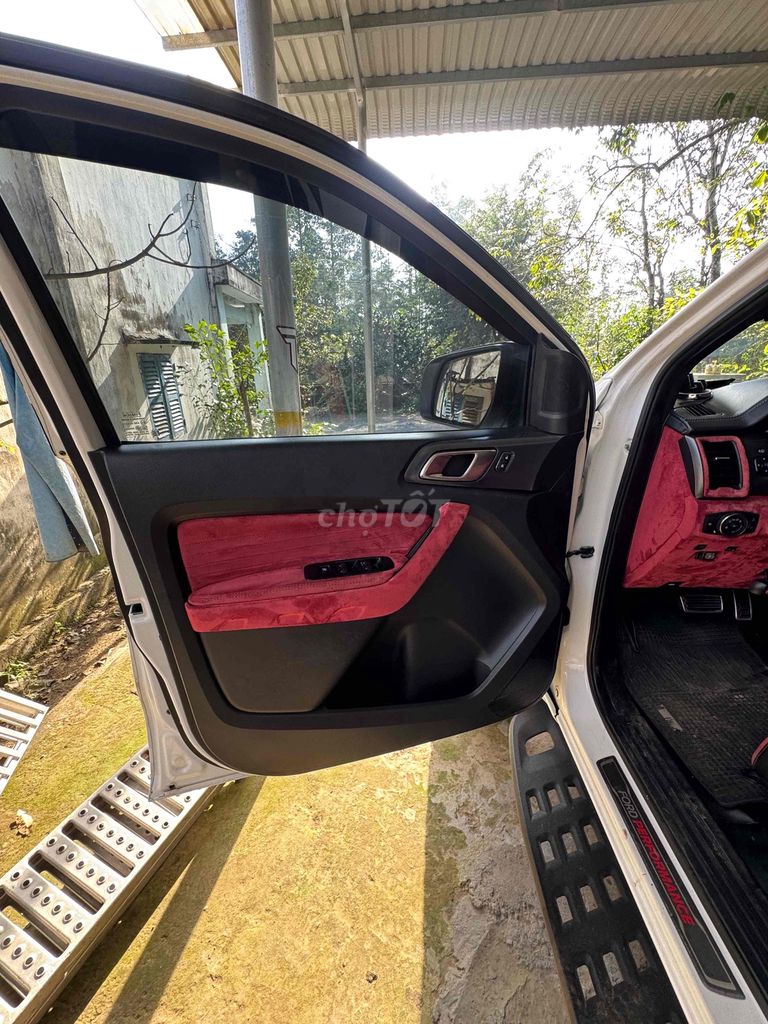 Ford Raptor 2019 Trắng 132000km. Mua bán Ô tô tại Thành phố Đà Lạt Lâm Đồng được đăng bởi huy hình 11