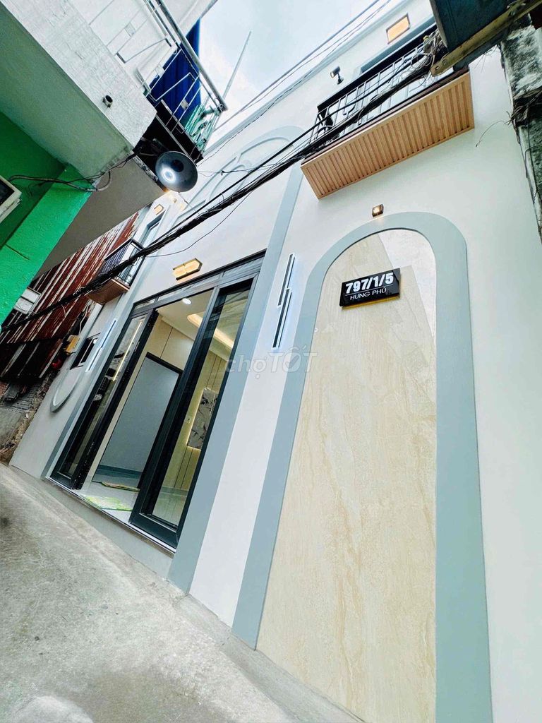 Giảm 200Tr  Hẻm Thông Hưng Phú , Dài 7,8m sổ Hồng Riêng