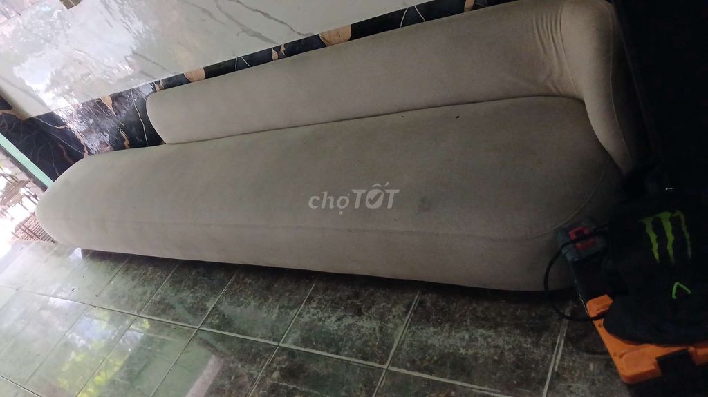 Ghế sofa vải phòng khách phong cách hiện đại. Mua bán Bàn ghế tại Quận 1 Tp Hồ Chí Minh được đăng bởi phuong thao hình 1
