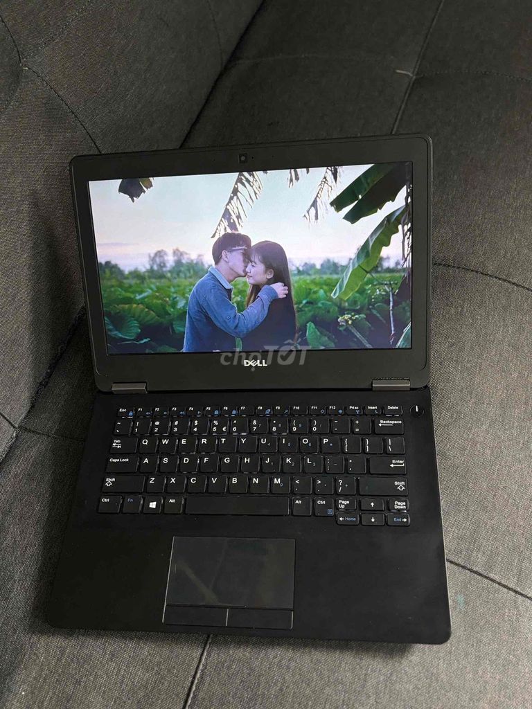 Laptop Dell Latitude E7270. Mua bán Laptop tại Quận Cẩm Lệ Đà Nẵng được đăng bởi Bình An hình 1