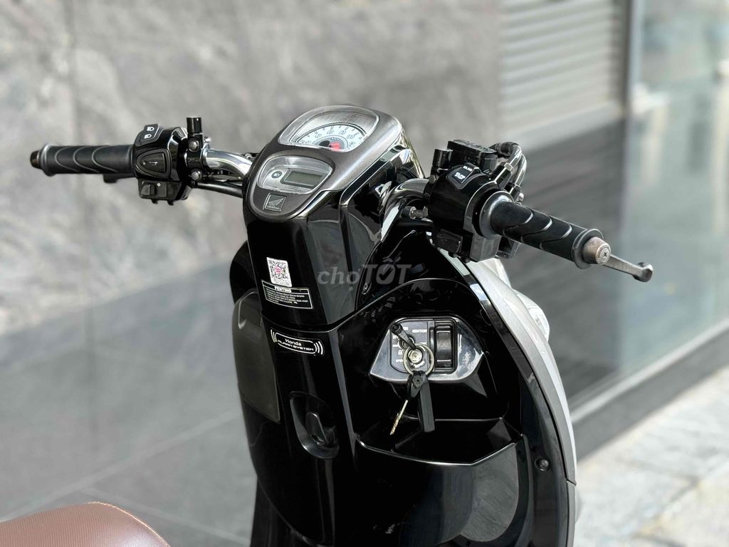 Scoopy Ghi Nhám Đẹp Zin nhập indo Rất mới. Mua bán Xe máy tại Quận Ba Đình Hà Nội được đăng bởi Xe Máy Nam Thi hình 5