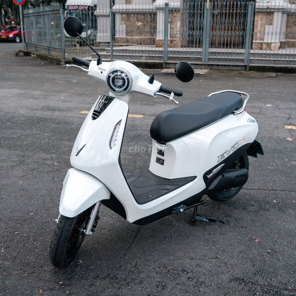 SIÊU PHẨM EVO GRAND LITE DÀNH CHO HỌC SINH. Mua bán Xe điện tại Thành phố Thủ Đức Tp Hồ Chí Minh được đăng bởi VinFast Official Store hình 1