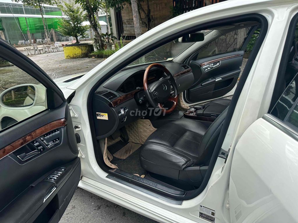 Mercedes Benz S Class 2007 S550 - 726000 km. Mua bán Ô tô tại Quận Bình Thuỷ Cần Thơ được đăng bởi Phuong hình 5