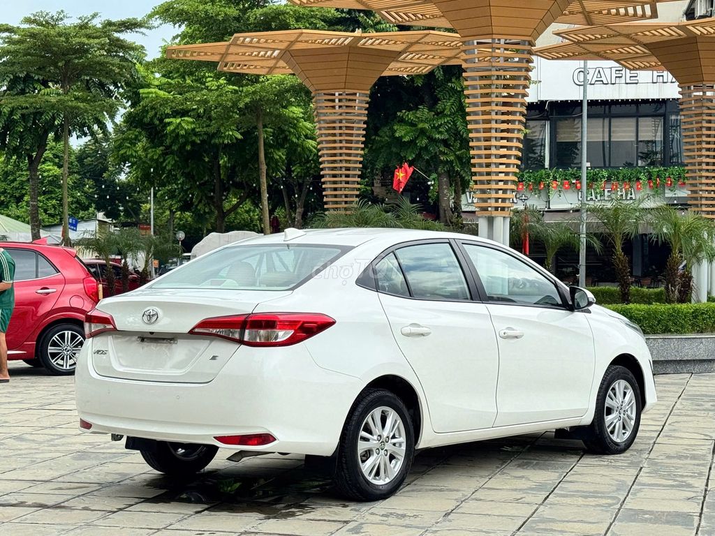 Toyota vios 1.5 sx 2018 AT model 19. Mua bán Ô tô tại Quận Long Biên Hà Nội được đăng bởi PHÚC LÂM  AUTO hình 5