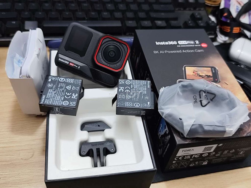 Insta360 ACE Pro 2 còn bảo hành. Mua bán Máy ảnh, Máy quay tại Quận Bình Tân Tp Hồ Chí Minh được đăng bởi Trương Kiệt hình 1