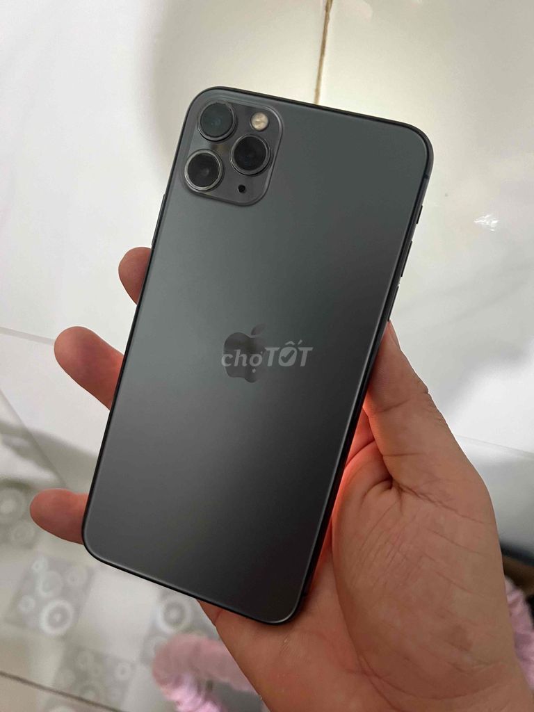 Apple iPhone 11 Pro Max 64GB Xám. Mua bán Điện thoại tại Thành phố Tân An Long An được đăng bởi tuan hình 1