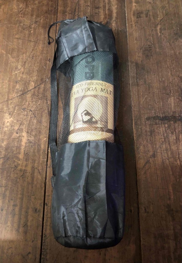 Thanh lý thảm yoga mat và túi đựng, new 100%