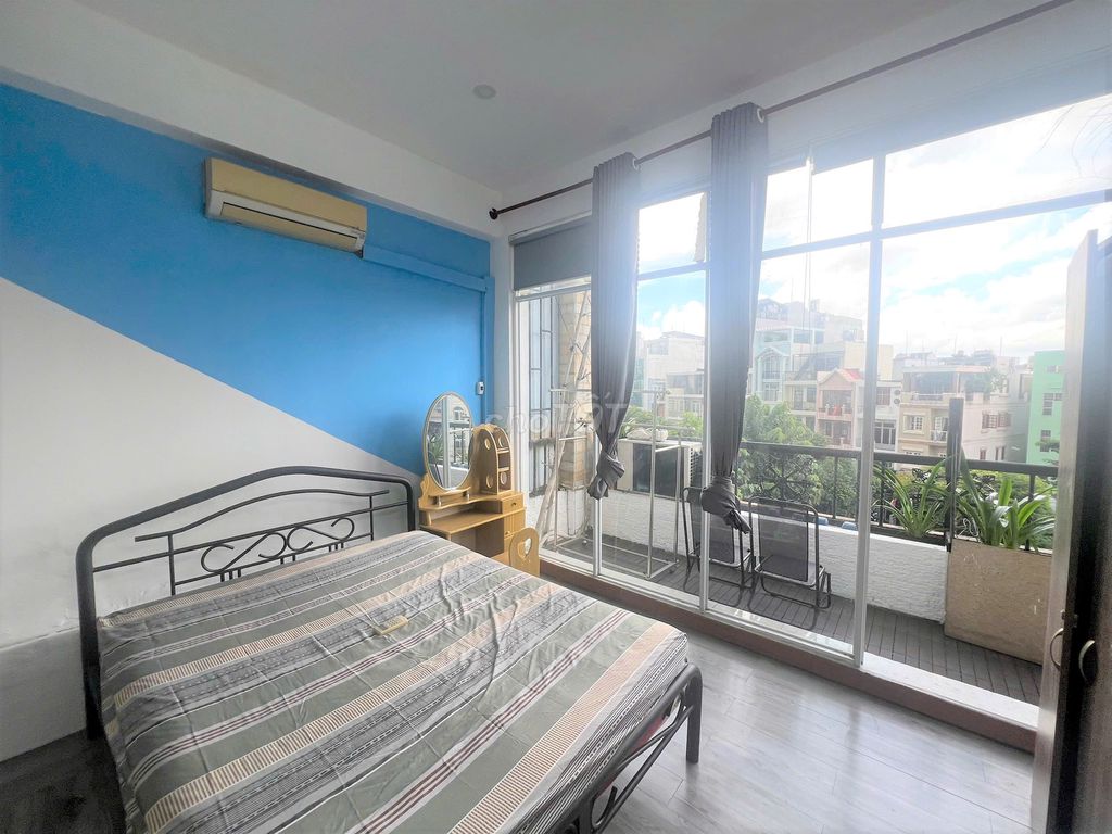 Căn Hộ Dịch Vụ, 1 PN Riêng Biệt, Ban Công View Công Viên, Ngay CMT8 cách mạng tháng tám, Phường 12, Quận 10, Tp Hồ Chí Minh Quận 10 Tp Hồ Chí Minh