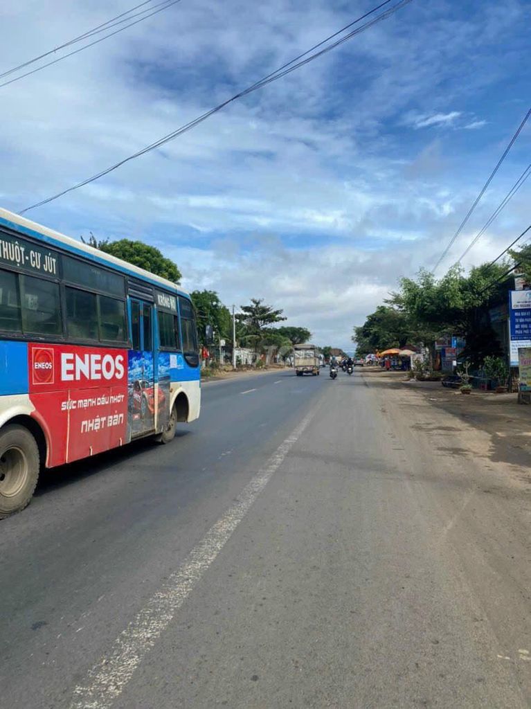 Cần bán lô đất vườn khu dân cư hiện hữu , đất thành phố , gần chợ. Mua bán Đất tại Thành phố Buôn Ma Thuột Đắk Lắk được đăng bởi Lê văn Chiến hình 9