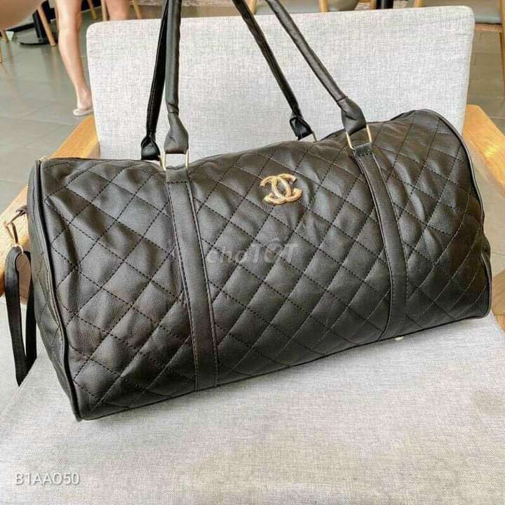 Túi xách du lịch chanel