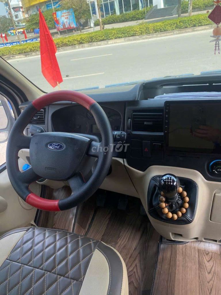 Bán gấp ford Transit 2018