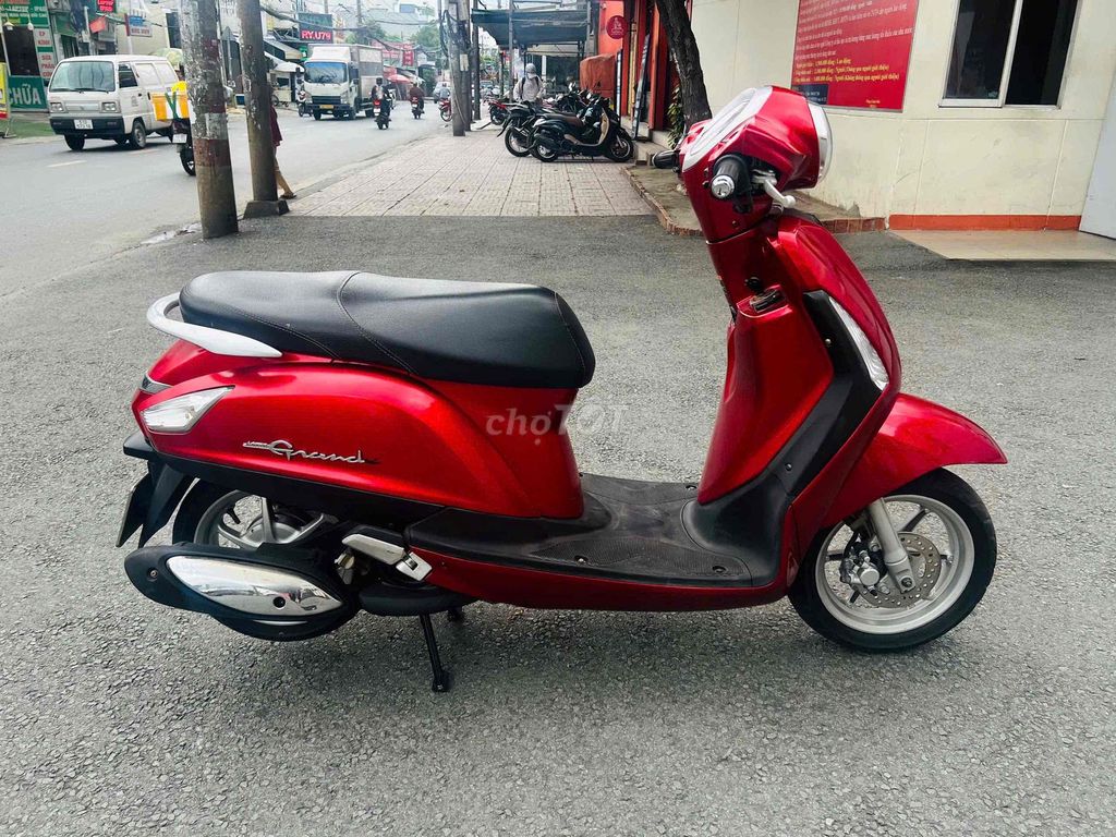 Ямаха Гранде 125 куб. см. 2015 ГОД — ПОДДЕРЖКА ПОЖЕРТВОВАНИЙ