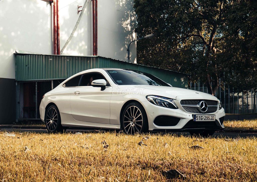Mercedes Benz C Class 2017 C300 Coupe - 32000 km. Mua bán Ô tô tại Quận Tân Phú Tp Hồ Chí Minh được đăng bởi phat hình 4