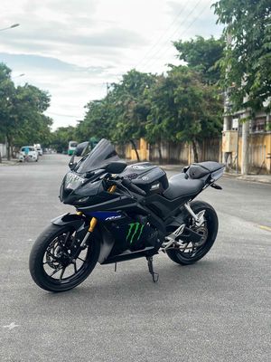 Cần nhượng lại em R15 v3 máy rin êm ngay chủ 92. Mua bán Xe máy tại Quận Thanh Khê Đà Nẵng được đăng bởi Ku Tý