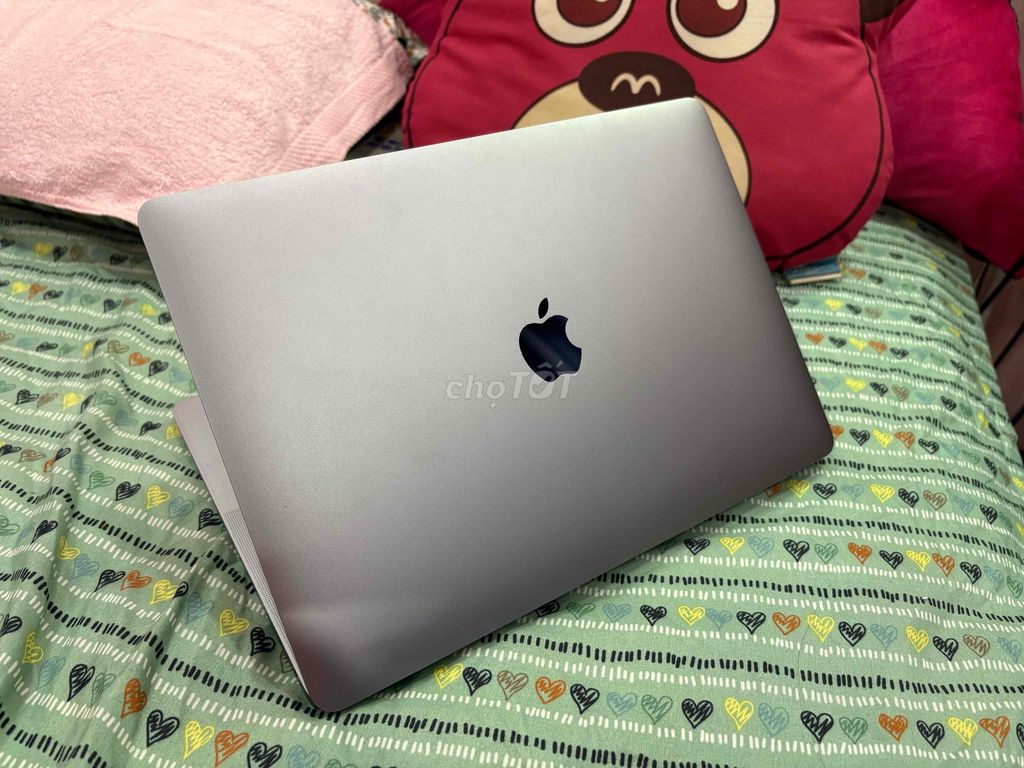 Macbook Air M1 256Gb Màu Xám. Mua bán Laptop tại Quận Tân Phú Tp Hồ Chí Minh được đăng bởi Thảo Vy hình 1