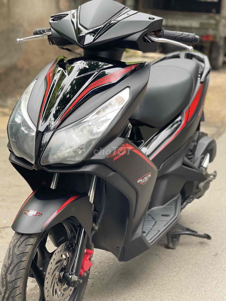 Honda Airblade 125cc đăng ký 2018. Mua bán Xe máy tại Quận Bắc Từ Liêm Hà Nội được đăng bởi Cẩm Hương hình 2