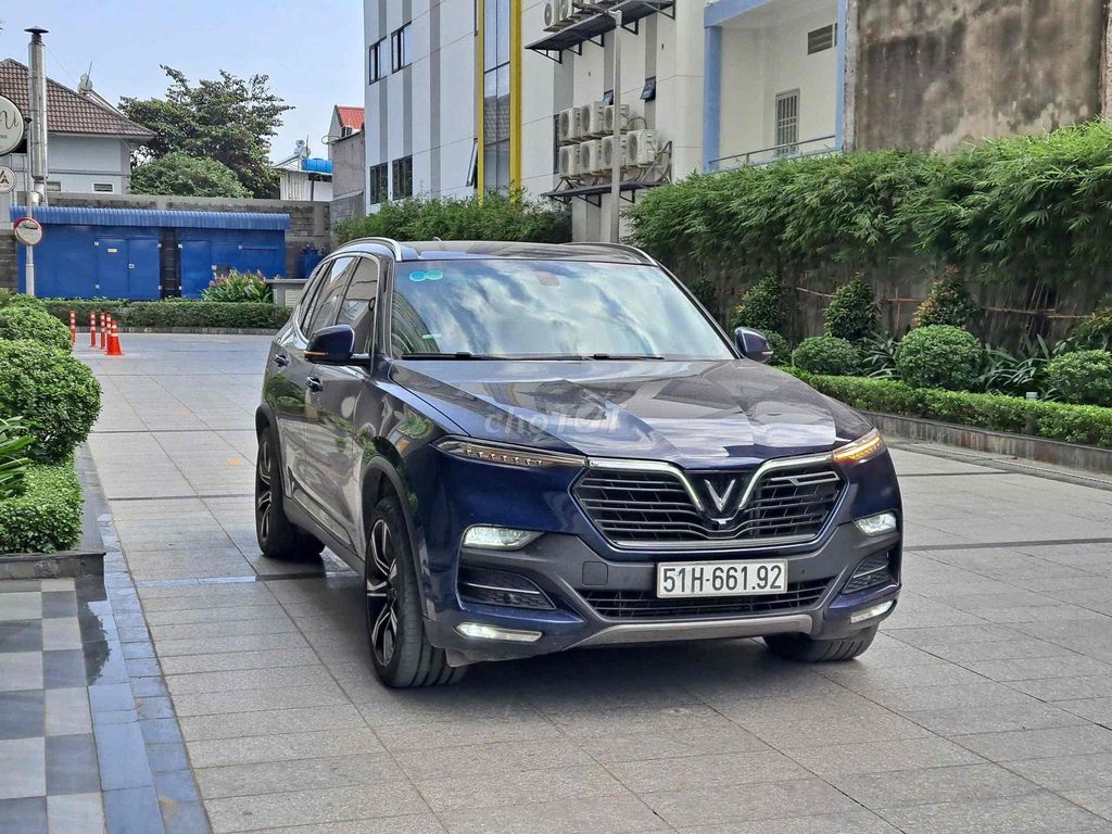 VinFast Lux SA Premium 2020 Xanh dương. Mua bán Ô tô tại Quận Thanh Xuân Hà Nội được đăng bởi Trần Quang Huy hình 1