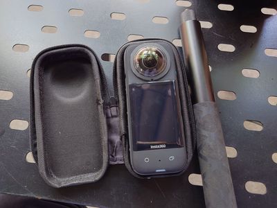 Máy quay insta 360 x3. Mua bán Máy ảnh, Máy quay tại Quận Gò Vấp Tp Hồ Chí Minh được đăng bởi Mỵ Ảnh