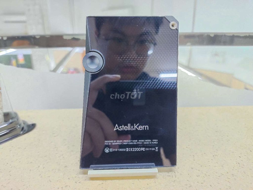 Máy nghe nhạc di động ASTELL & KERN AK300. Mua bán Tivi, Âm thanh tại Quận 5 Tp Hồ Chí Minh được đăng bởi Cam Phu hình 2