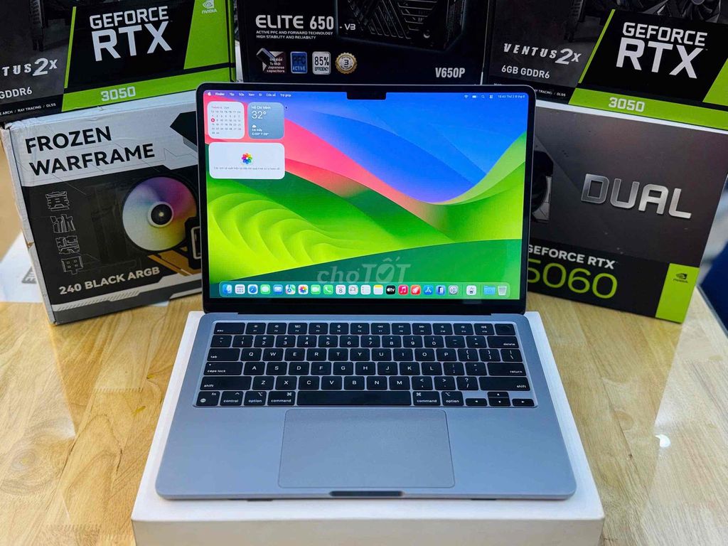 Apple MacBook Air M2 16GB/256G/ Đẹp 99% Fullbox. Mua bán Laptop tại Quận Ninh Kiều Cần Thơ được đăng bởi mua bán laptop Thành Võ Cần Thơ hình 1