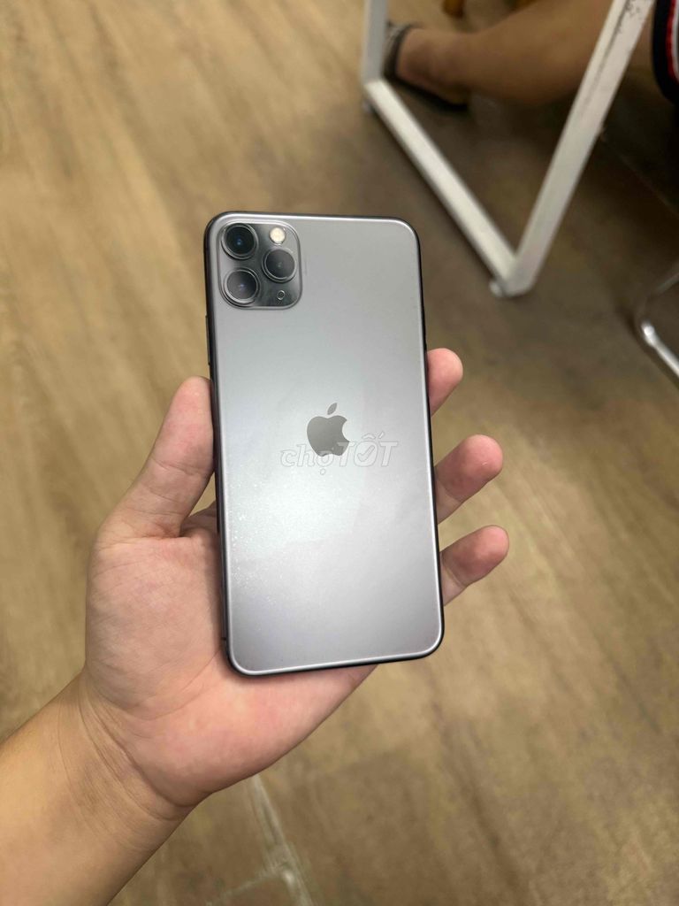 Apple iPhone 11 Pro Max 64GB Xám Quốc tế zin all. Mua bán Điện thoại tại Quận Đống Đa Hà Nội được đăng bởi Hoàng quân store hình 1
