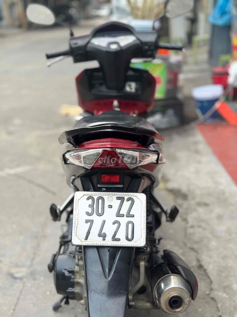 Honda Air Blade 2012 красный родной мотор