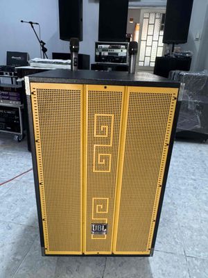 Thanh lí  Loa kéo 50 đơn 3 đường tiếng. Giá: 2.5tr. Mua bán Tivi, Âm thanh tại Huyện Phong Điền Cần Thơ được đăng bởi Phong Vũ Audio Cần Thơ