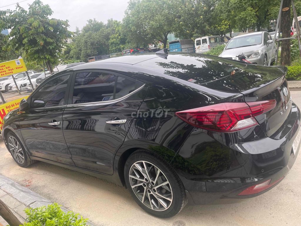 Hyundai Elantra 2021 2.0 AT - 19000 km. Mua bán Ô tô tại Quận Cầu Giấy Hà Nội được đăng bởi Hoàng hình 5